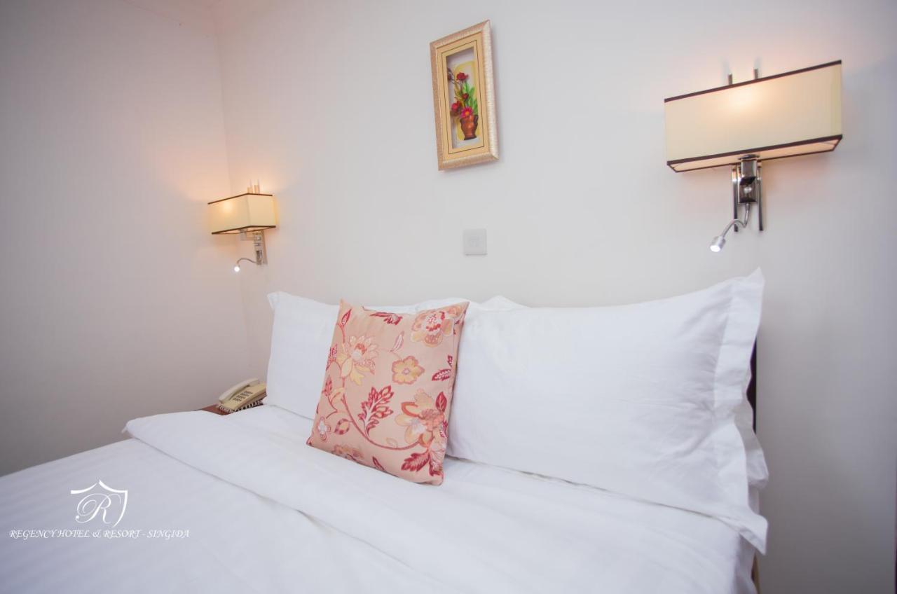 Regency Resort Singida Eksteriør bilde