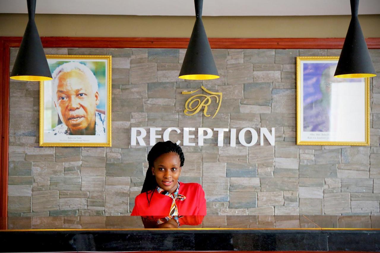 Regency Resort Singida Eksteriør bilde