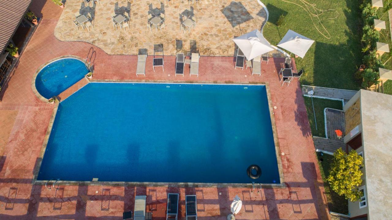 Regency Resort Singida Eksteriør bilde