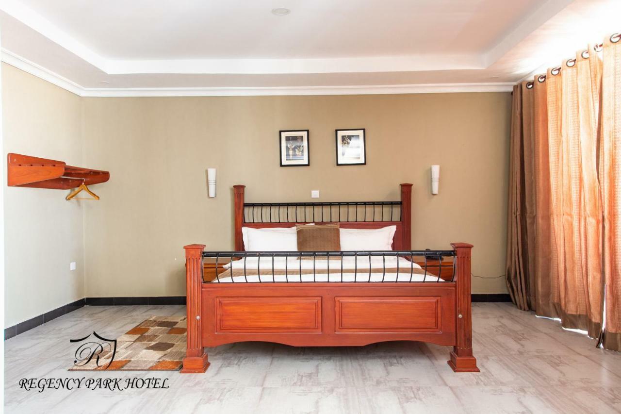 Regency Resort Singida Eksteriør bilde