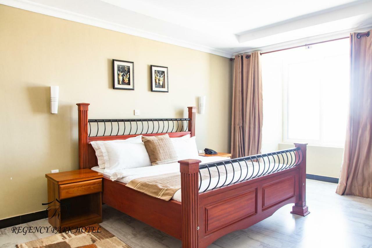 Regency Resort Singida Eksteriør bilde