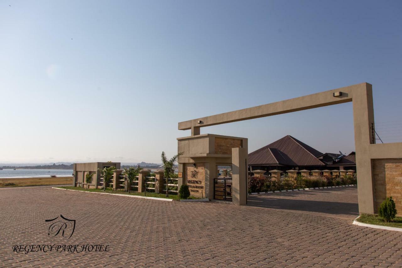 Regency Resort Singida Eksteriør bilde