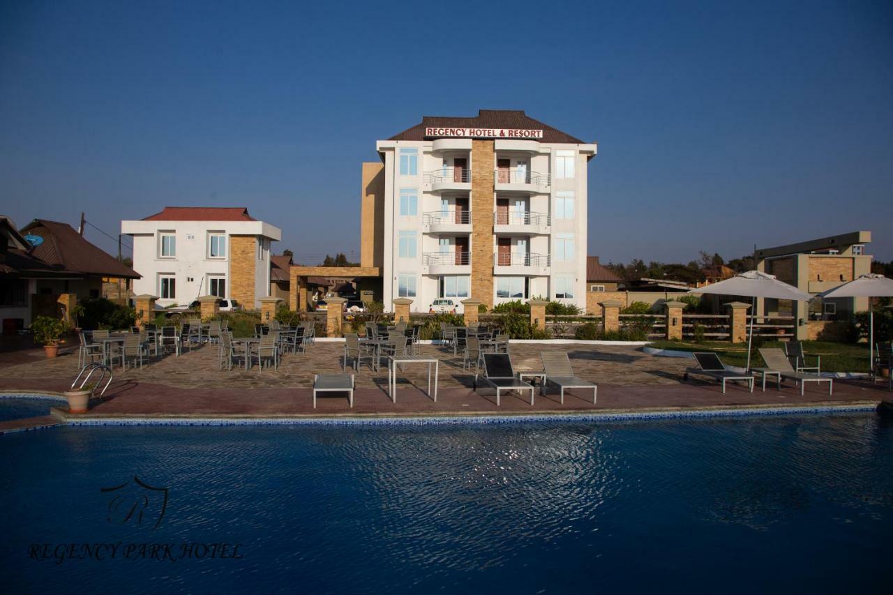 Regency Resort Singida Eksteriør bilde